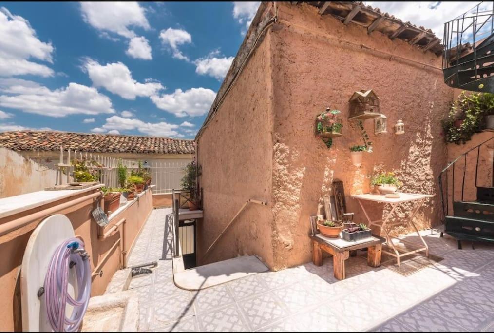 Апартаменти Anafiotika House Афіни Екстер'єр фото